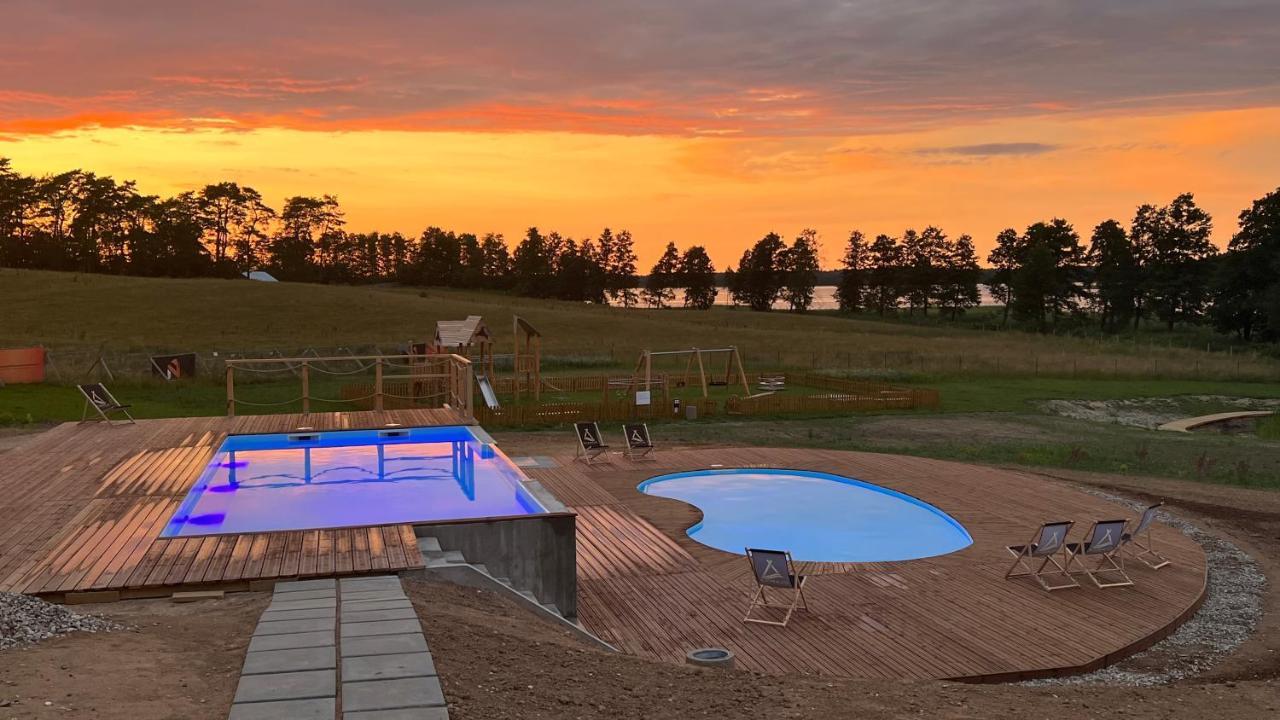 Hotel Wioska Wakacyjna Glamila Sterławki Wielkie Exterior foto